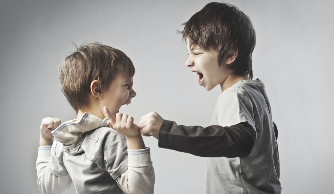 How to Help Your Kids When They Fight